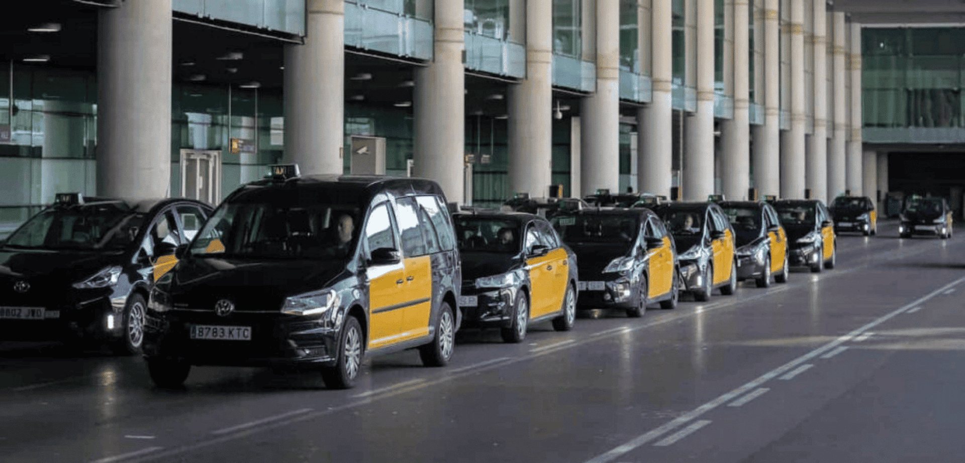 Airport transfer in the city